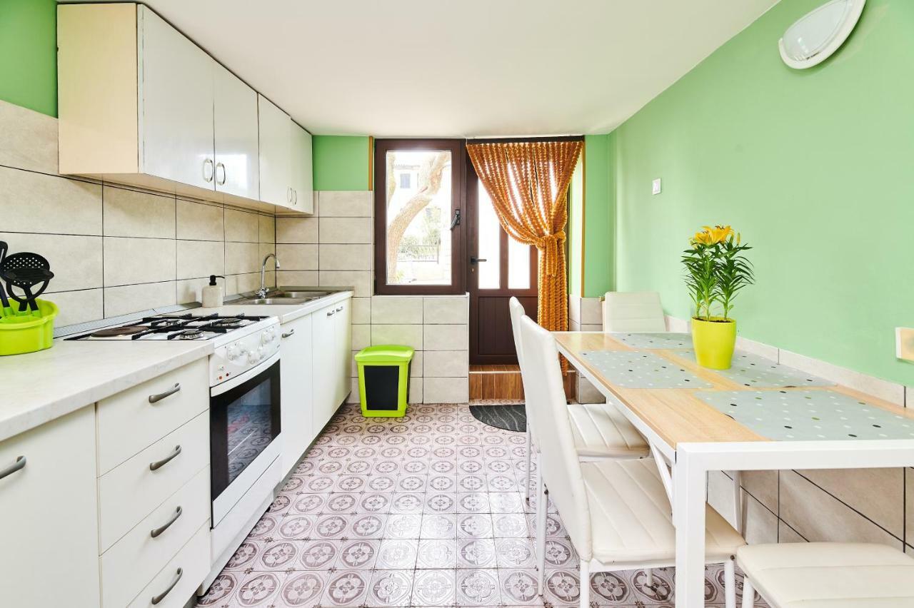 Apartment Ante Umag Exterior foto